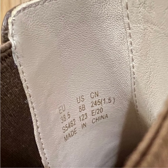 NWT Stuart Weitzman Ankle Boots - Picture 8 of 8